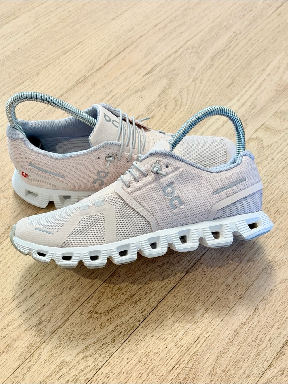 On Cloud Women’s Running Shoes Blush Pink Gray Size 6.5